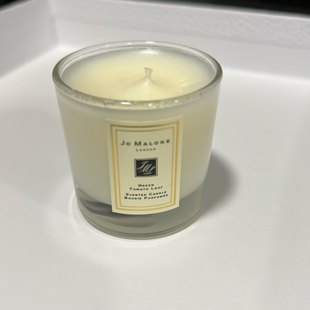 Jo Malone London Mini / Travel Candle - GREEN TOMATO LEAF scented